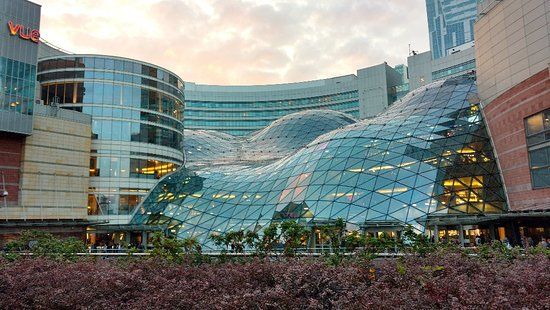 Złote Tarasy köpcenter